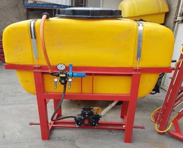 سمپاش 400 لیتری مخزن زرد با پمپ ایتالیا